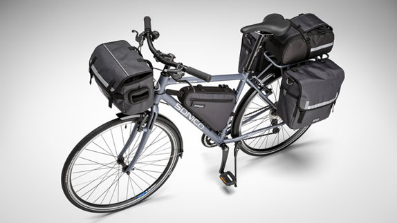 Sacoche vélo : la fixation avant le volume