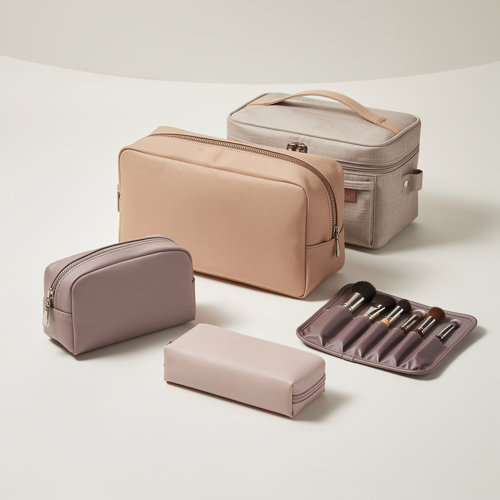 Trousse de maquillage — Sac-pub Trousses de maquillage publicitaires en polyester enduit, microfibre et similicuir
