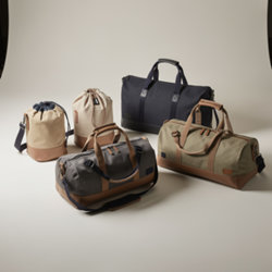 Sac polochon publicitaire personnalisable à vos couleurs Sacs polochons publicitaires personnalisables en toile et polyester, format marin cylindrique